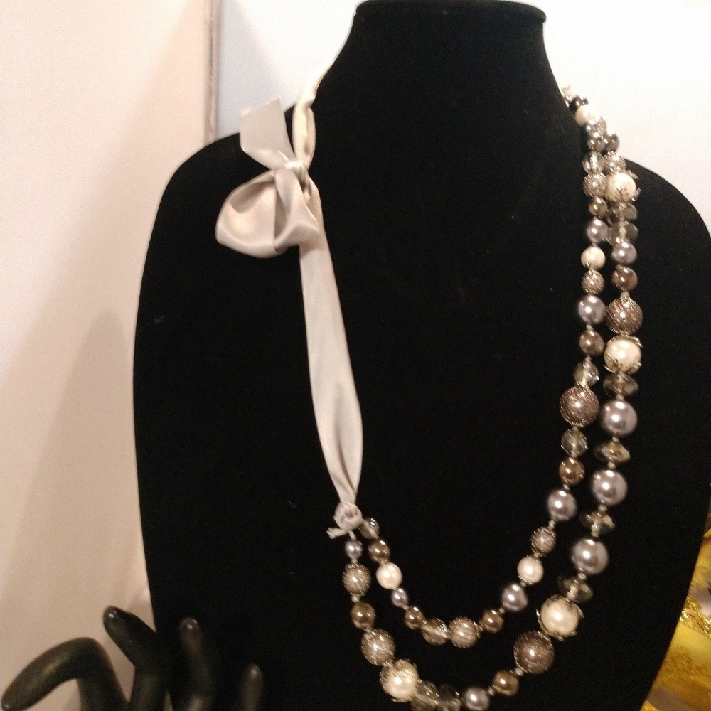 Beaded necklace